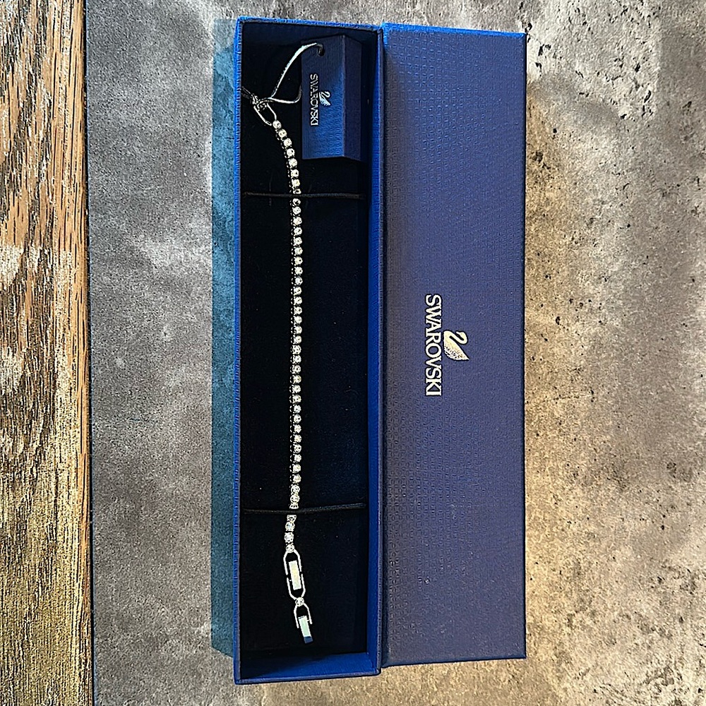 Swarovski Elegant Silver Tennis Bracelet
